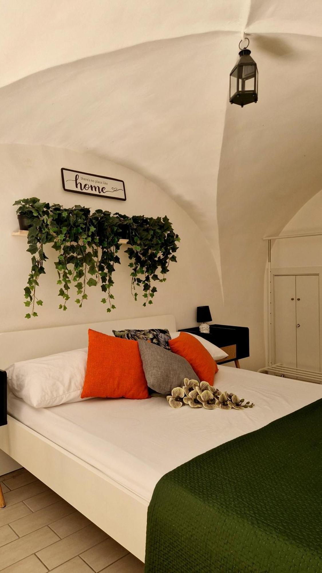 Borgo Santa Caterina - Fiera "Ventotto Holiday Home" Catánia Buitenkant foto